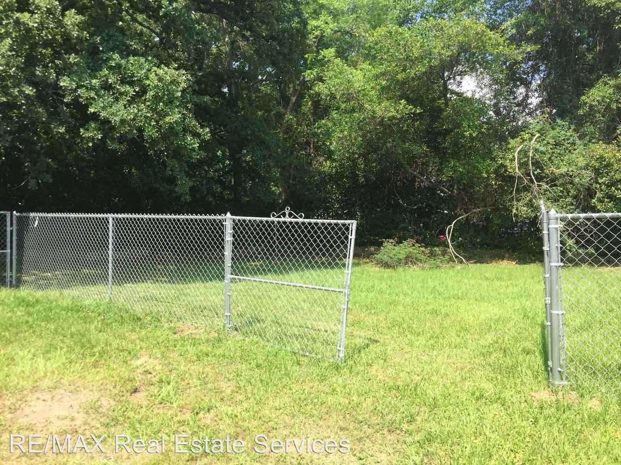 616 Pine St - Photo 2 of 17