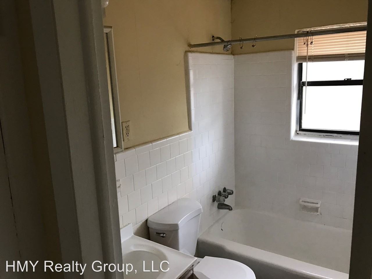 2825 Belvedere Ln - Photo 3 of 3