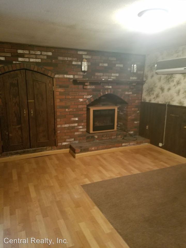 5 Mammoth Rd - Photo 3 of 16