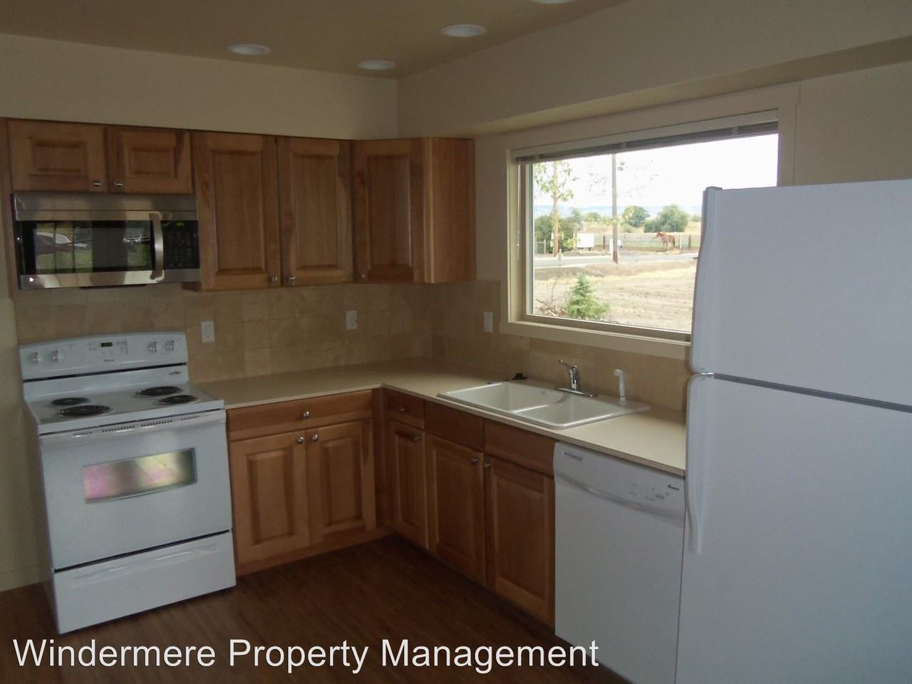 40 S Gose St - Photo 3 of 12