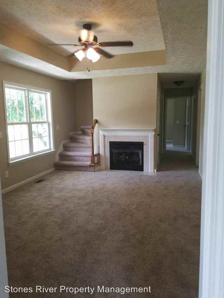 1311 Oak Dr - Photo 2 of 18