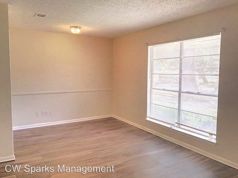 6332 Melinda Dr - Photo 3 of 15