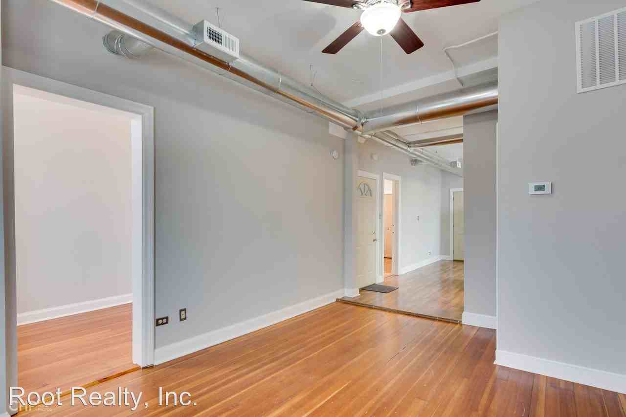 1243 W. 32nd St - Photo 2 of 9