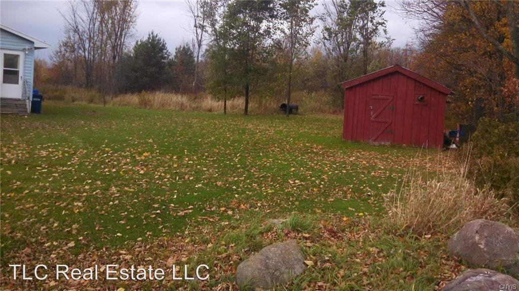 4877 Beech Ridge Rd - Photo 3 of 16