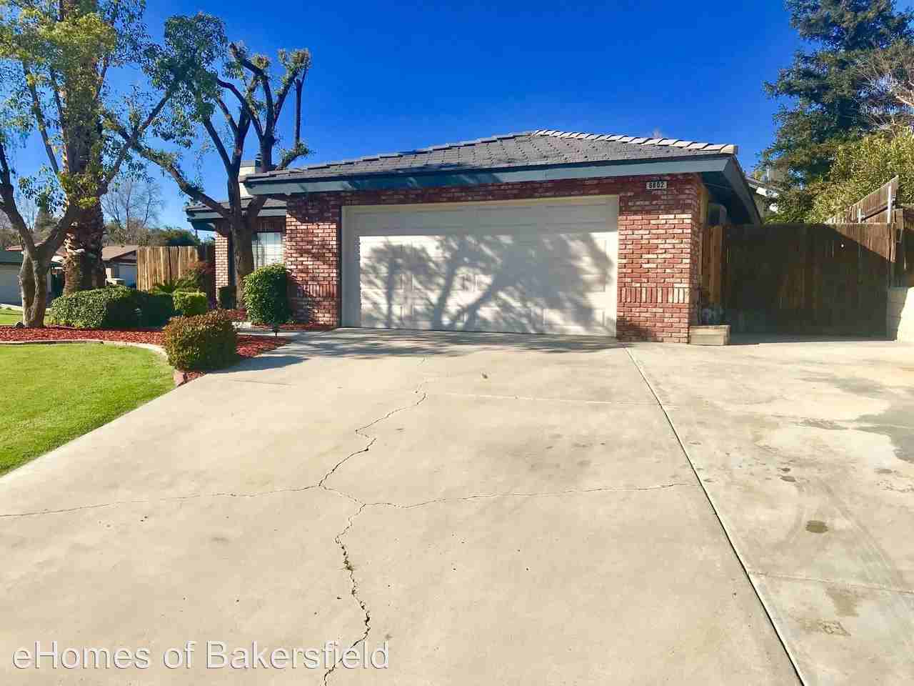 6802 Sugarmill Ct - Photo 2 of 4