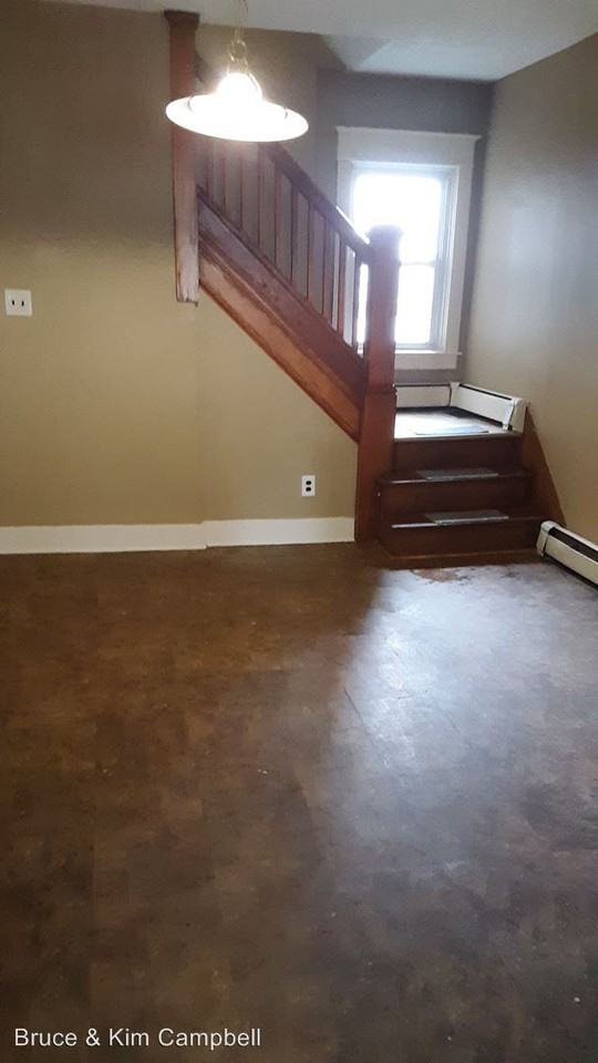 243.5 E.Elm St - Photo 3 of 4