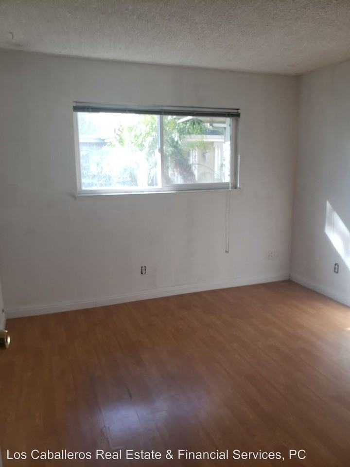 7811 Arbor Cir #101A - Photo 3 of 16