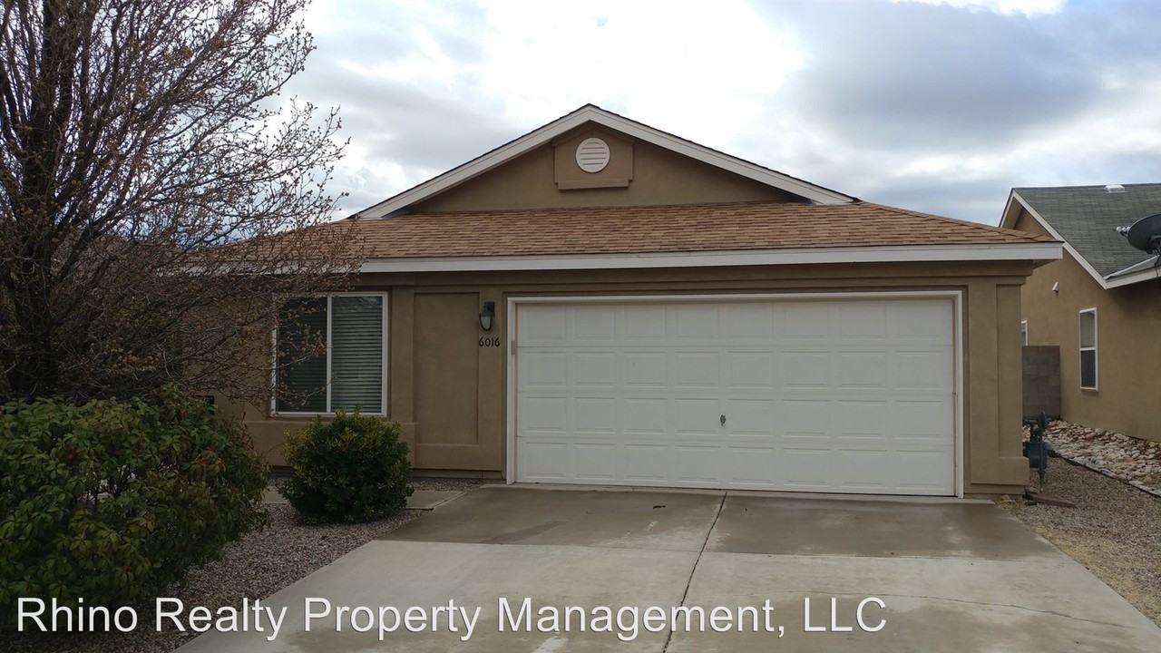 6016 Costa Brava Ave NW - Photo 3 of 38