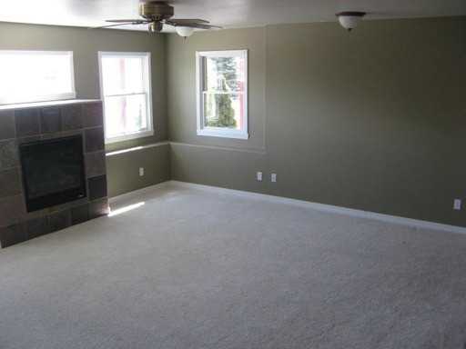 5350 Lanagan St - Photo 3 of 11