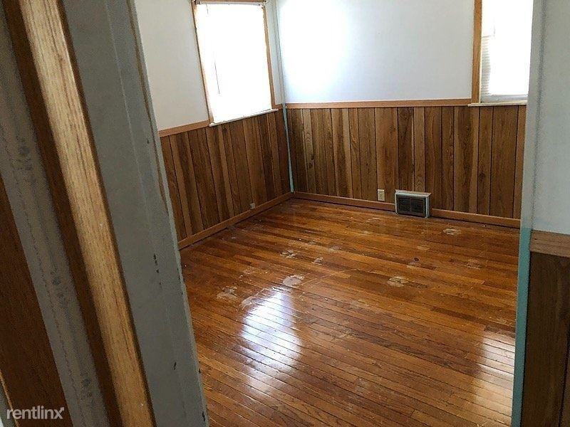 4547 E4.9 - Photo 3 of 6