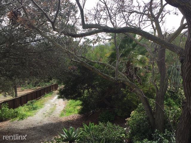 9741 Grape Ln - Photo 2 of 9