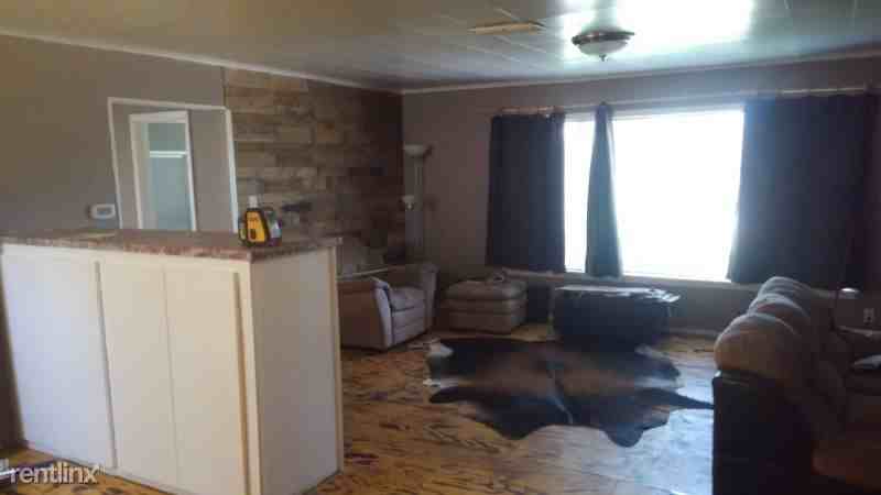 499 Co Rd 1199 - Photo 2 of 9