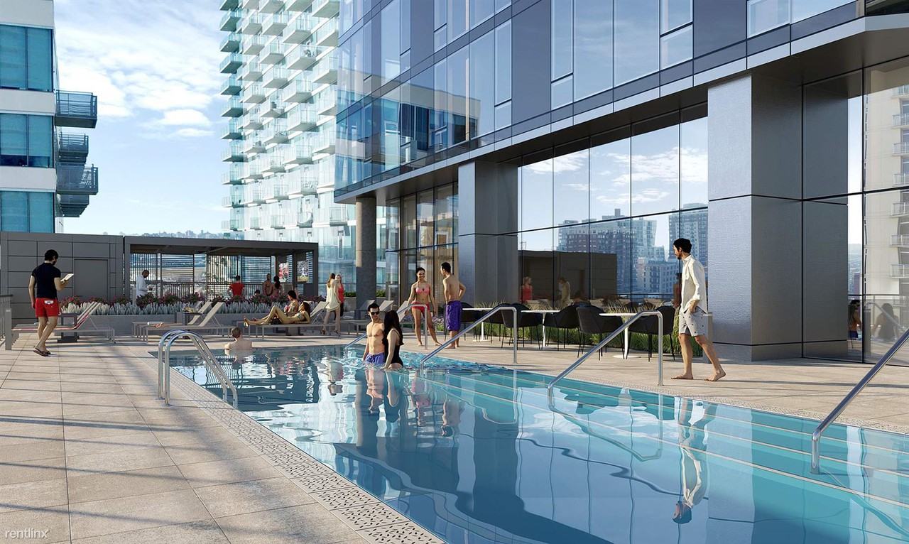 1326 S Michigan - Photo 2 of 8