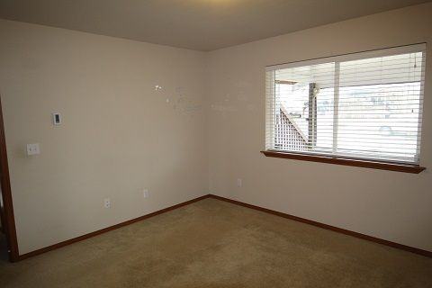 5825 Lowell Rd - Photo 2 of 40