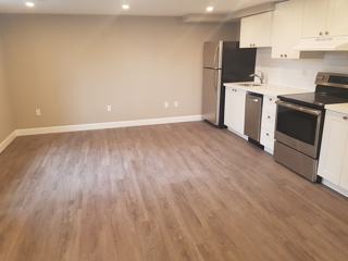 103 Montrave Ave Oshawa On L1j 4r6 1 Bedroom Apartment For