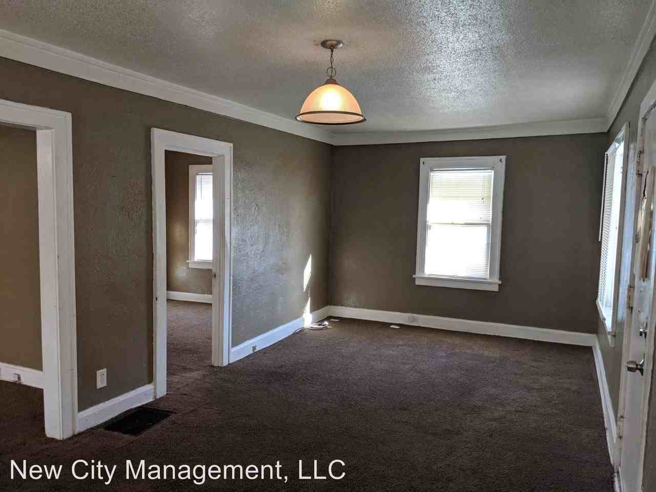 4335 Chestnut Ave - Photo 2 of 9