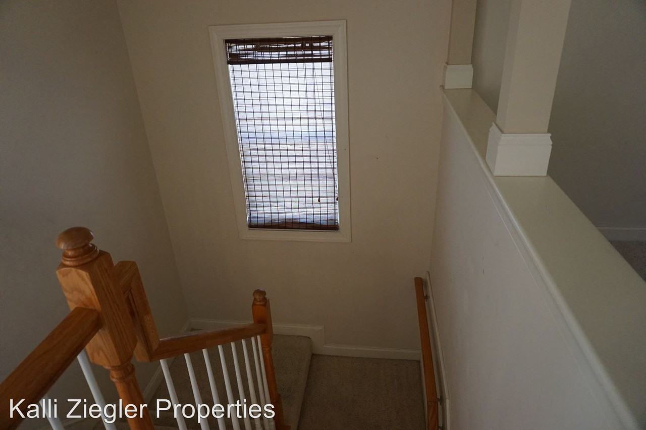 736 Kensington Park Rd - Photo 3 of 31