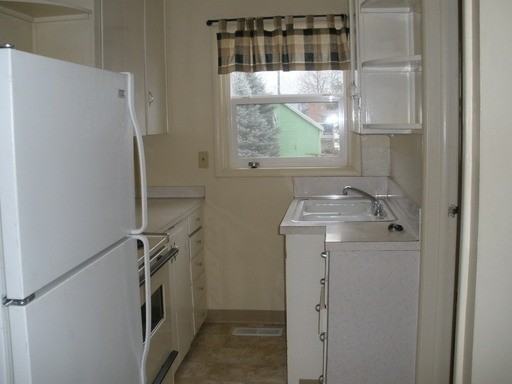 5 Garden - Photo 2 of 3