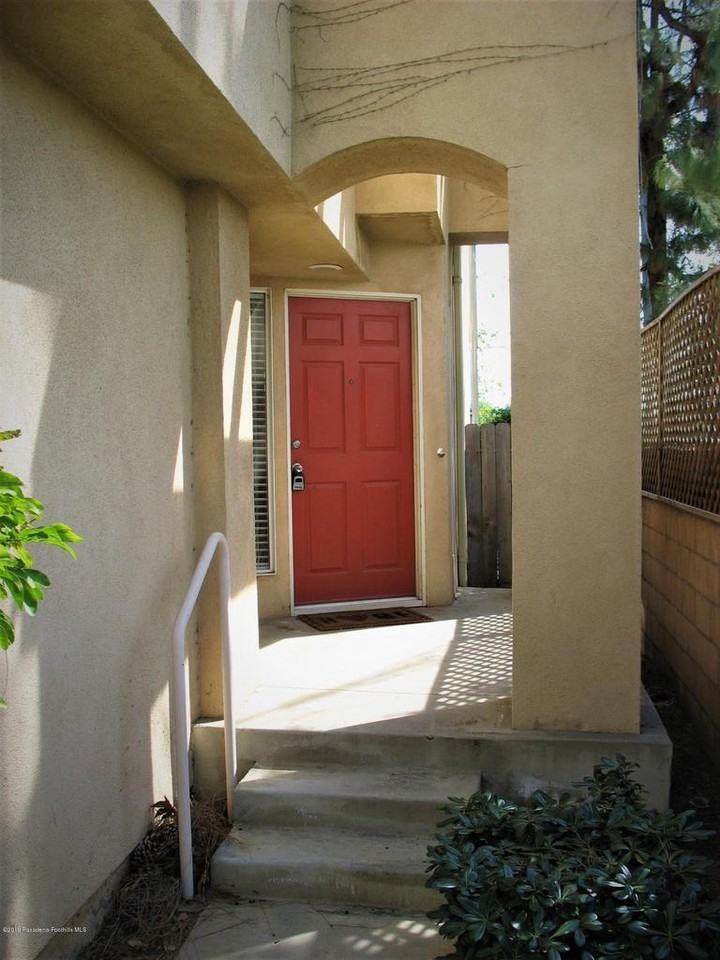 1260 Cotter Ave - Photo 3 of 27