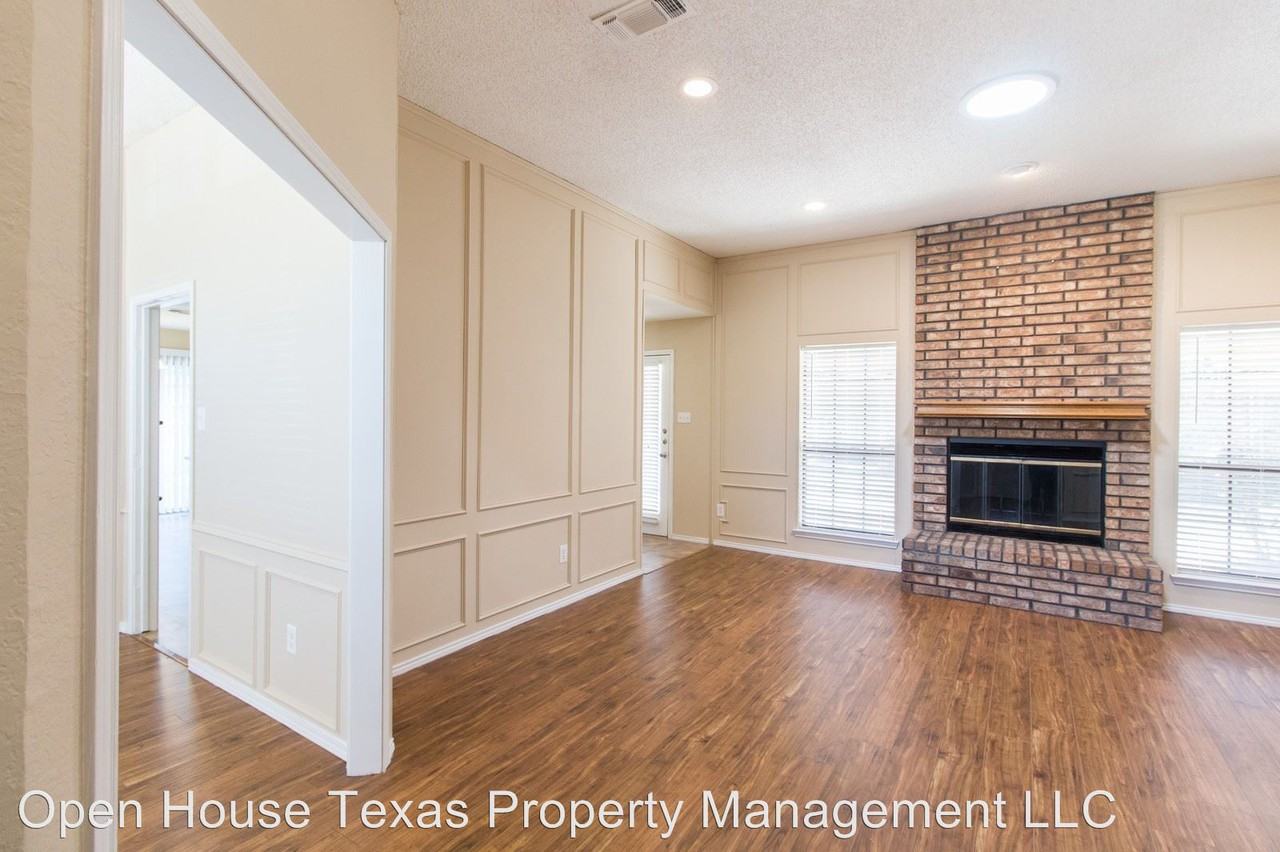 3304 Boyd Trail - Photo 3 of 10