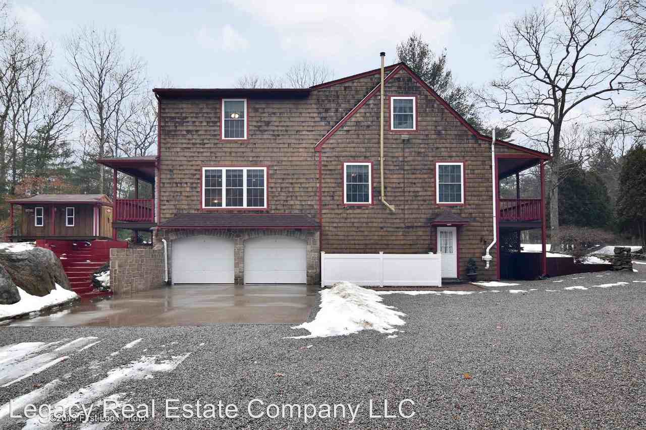 38 Jonathan Rd - Photo 3 of 34