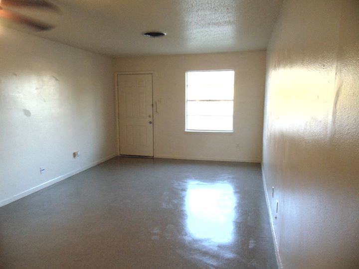 106 Concrete Cir #13 - Photo 3 of 5