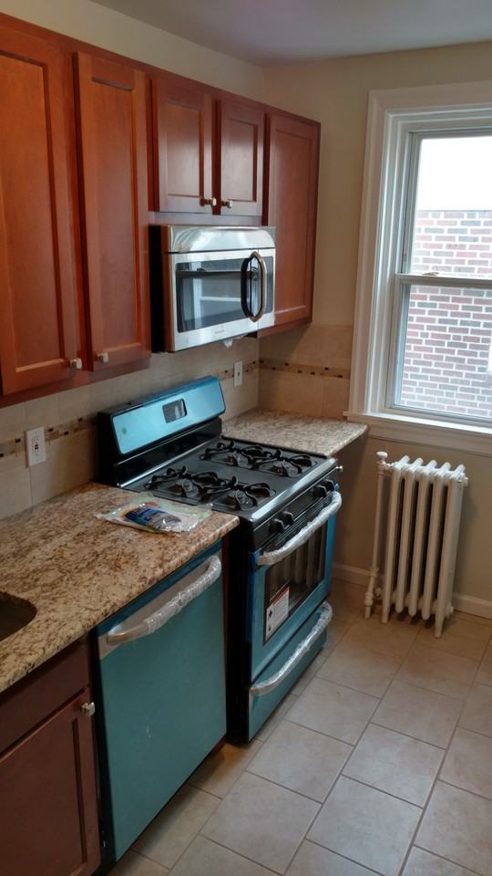 1504 Delaware Ave - Photo 3 of 14