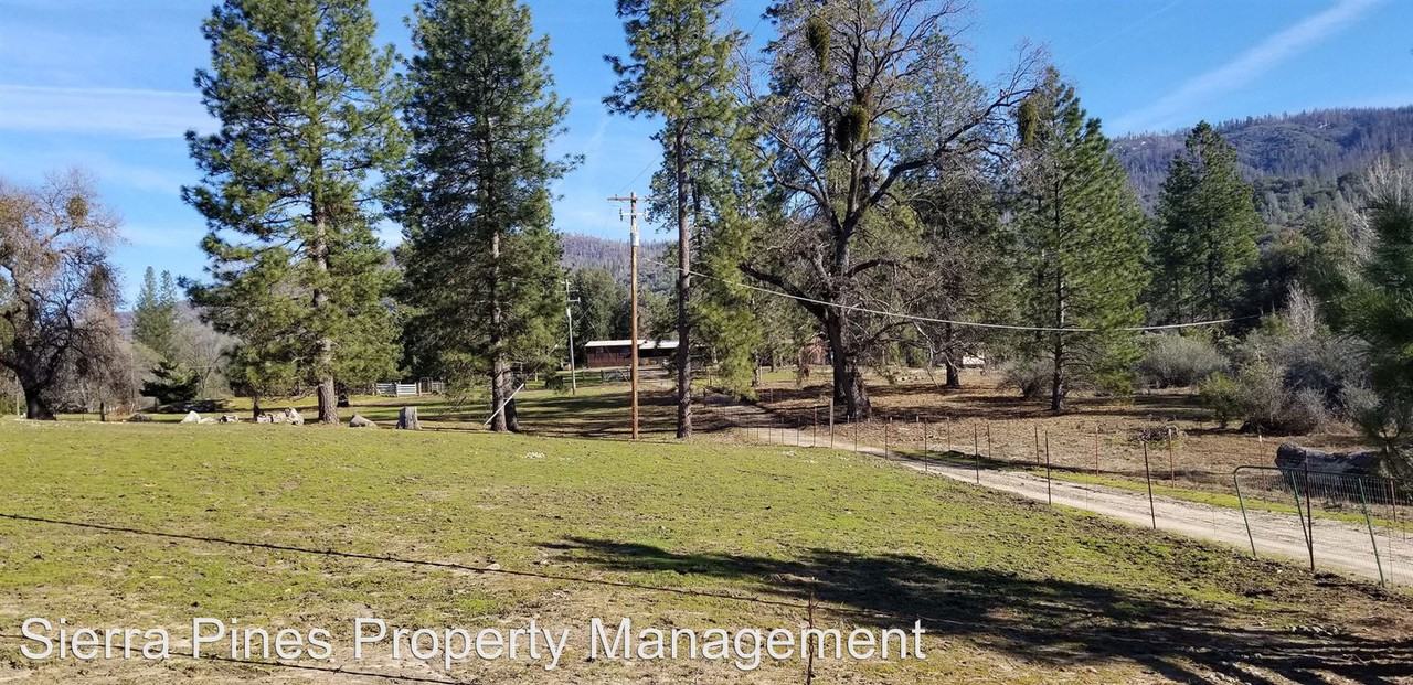 3042 Triangle Park Rd - Photo 2 of 12