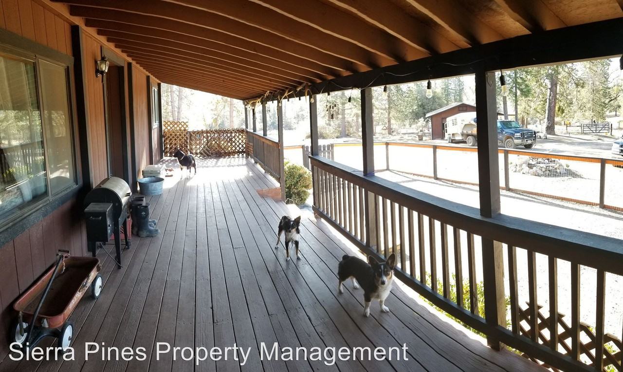 3042 Triangle Park Rd - Photo 3 of 12