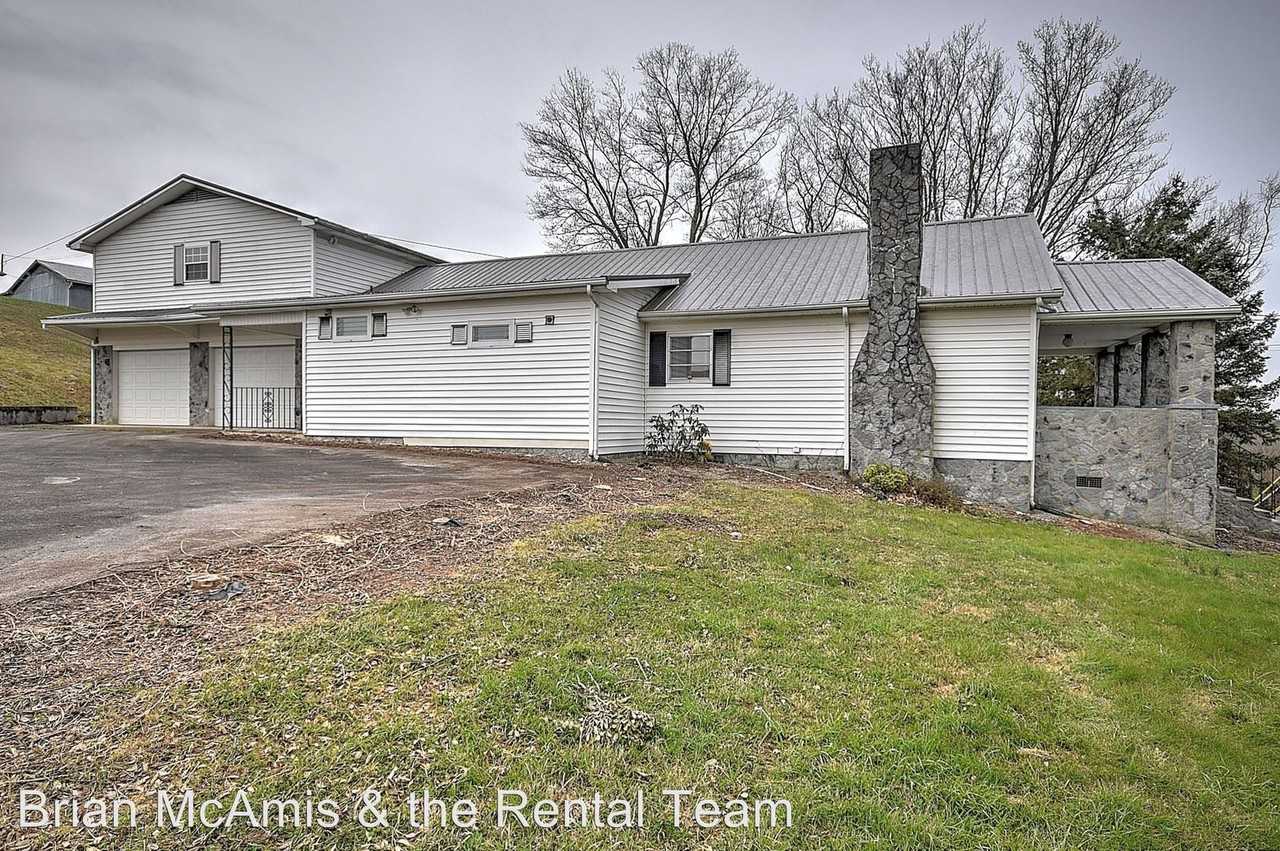 3890 Kingsport Hwy - Photo 2 of 30