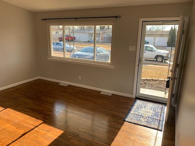 45 Radford Dr - Photo 2 of 40