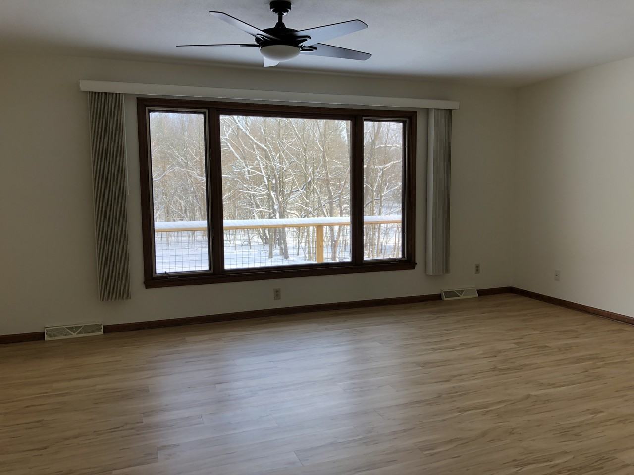 4115 65th St - Photo 2 of 14