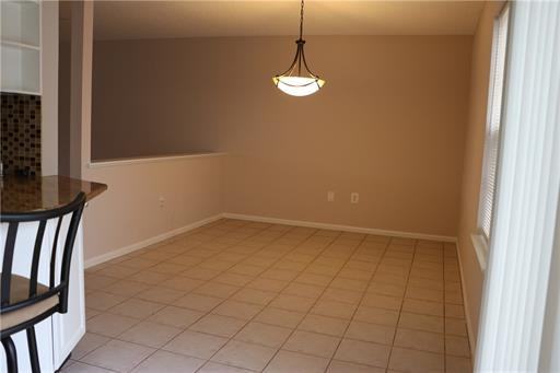 114 Daniel Ct - Photo 3 of 16