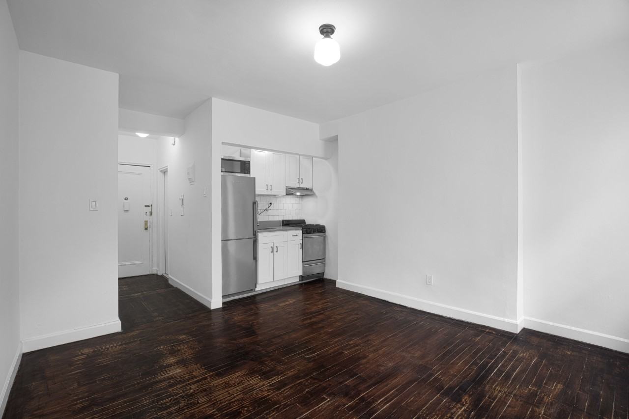 19-21 Grove Street - Photo 2 of 8