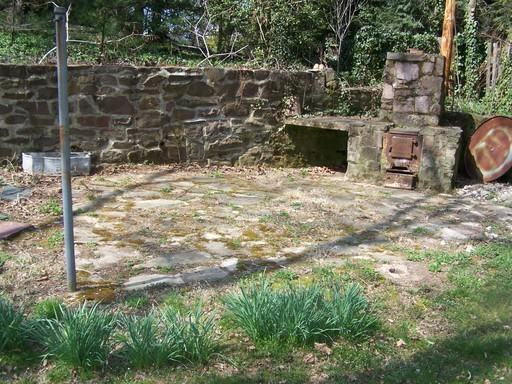 1300 Clover Ln - Photo 2 of 8