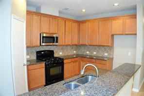 618 Bain Bridge Hill Court - Photo 2 of 20