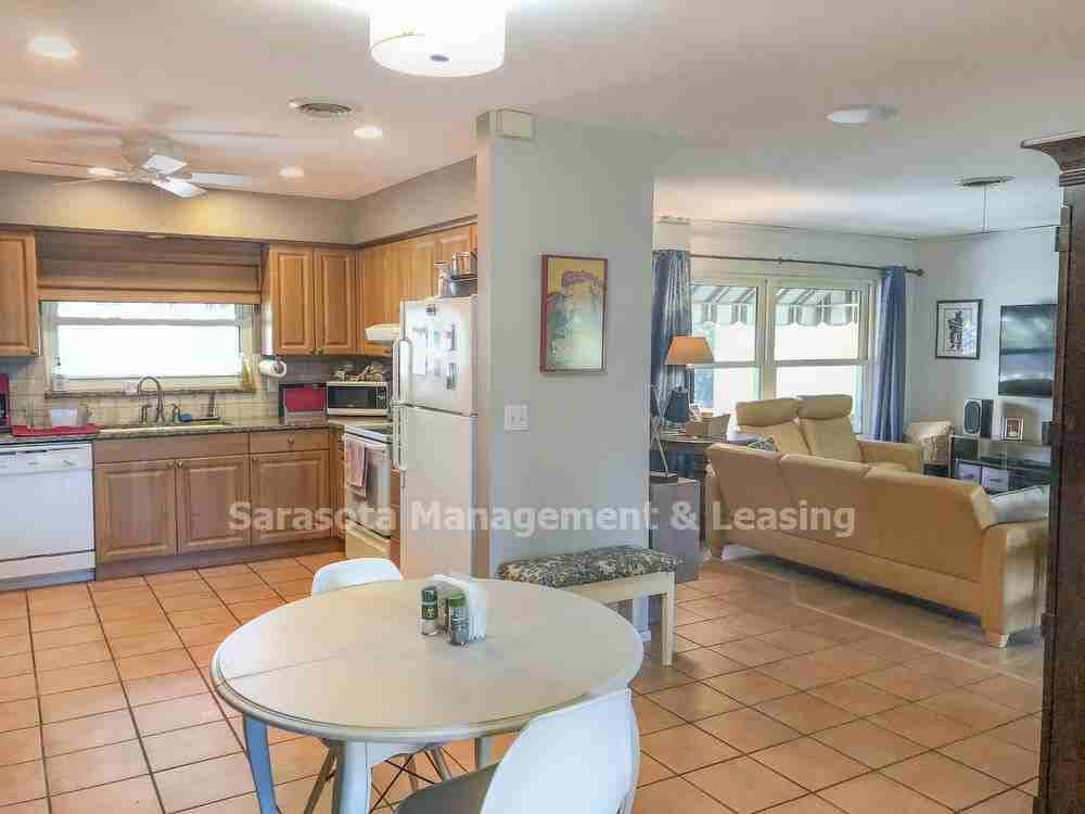 6760 Half Moon Dr - Photo 3 of 12