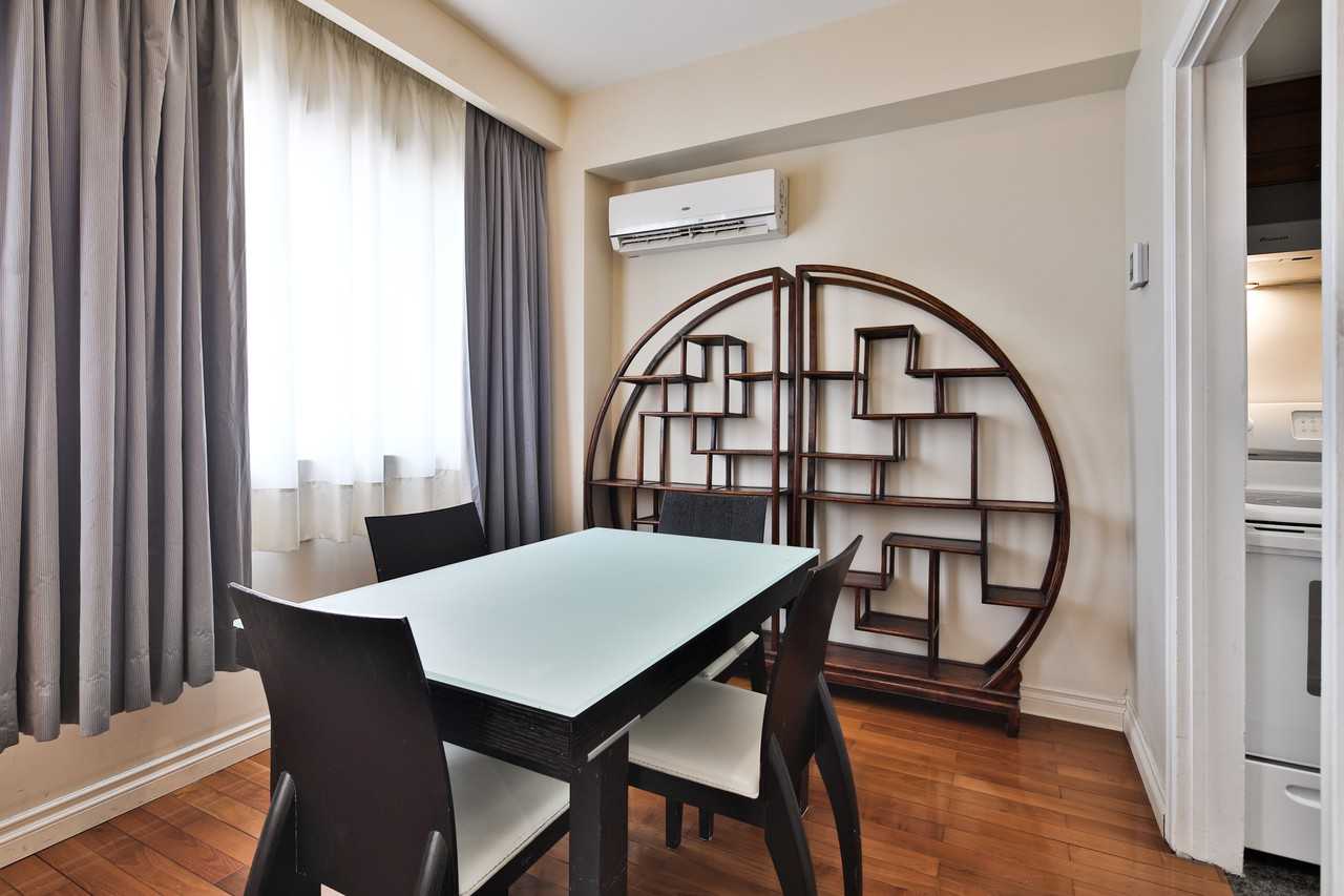 2445 Chemin Sunset - Photo 2 of 9