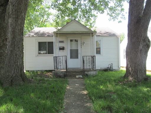 1509 N Olive St - Photo 2 of 9