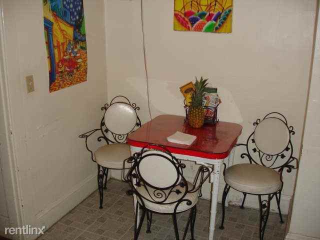 92 Algonquin Rd - Photo 3 of 4