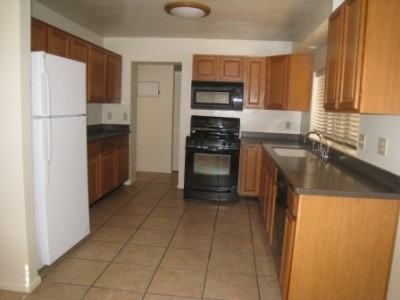 2109 N Tucson Blvd - Photo 3 of 12