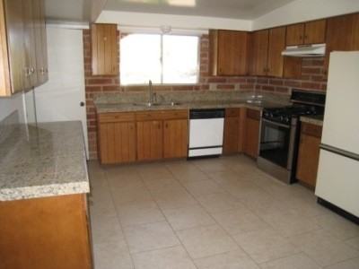 6651 N Camino Abbey #1 - Photo 3 of 11