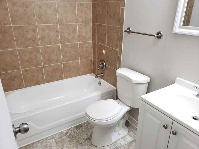 2816 Forsythia Ct - Photo 3 of 13