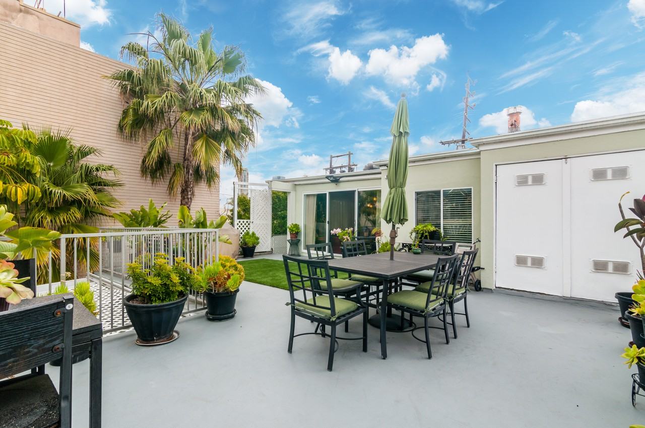 10454 Santa Monica Boulevard #10454 - Photo 2 of 17