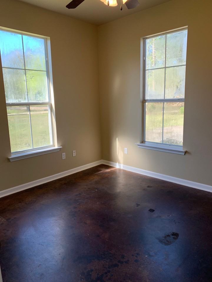 70370 Ravine St - Photo 3 of 12