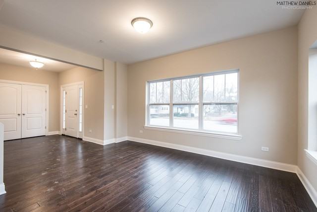 49 55th St - Photo 3 of 41