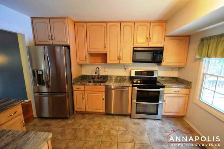 1179 Green Holly Dr - Photo 2 of 23