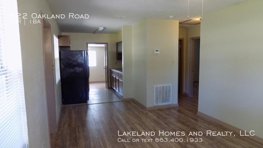 522 Oakland Rd - Photo 3 of 18