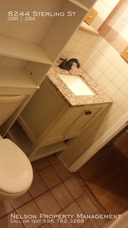 8244 Sterling St - Photo 3 of 15