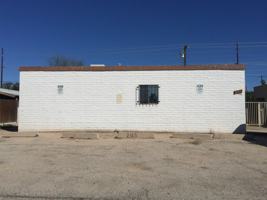 featured image of 2165 S Winstel Ave